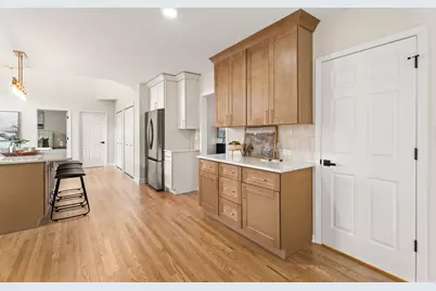 2817 Modaff Road, Naperville, IL 60565 - Photo 7