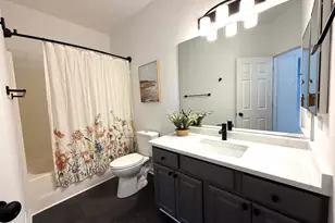 5293 Pebble Ln, Crystal Lake, IL 60012 - Photo 11