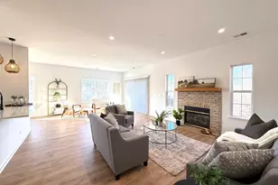 5293 Pebble Ln, Crystal Lake, IL 60012 - Photo 7