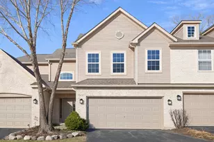 5293 Pebble Ln, Crystal Lake, IL 60012 - Photo 1