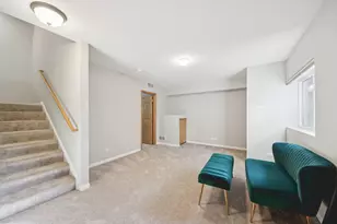 6130 Riverbend Pl, Lisle, IL 60532 - Photo 23