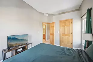 6130 Riverbend Pl, Lisle, IL 60532 - Photo 19