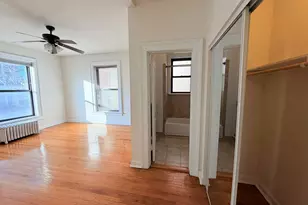 3939 N Pine Grove Ave, Chicago, IL 60613 - Photo 11