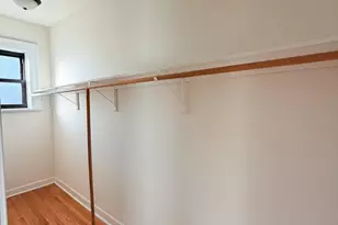 3939 N Pine Grove Ave, Chicago, IL 60613 - Photo 9