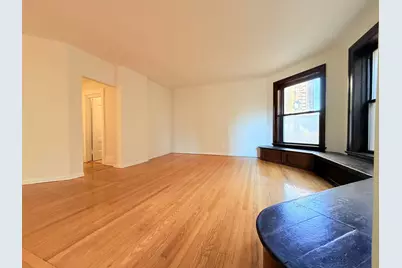 3939 N Pine Grove Avenue #2F, Chicago, IL 60613 - Photo 7