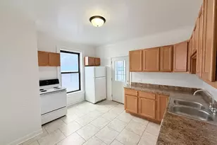 3939 N Pine Grove Ave, Chicago, IL 60613 - Photo 23