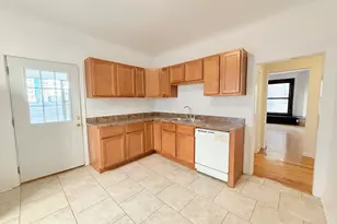 3939 N Pine Grove Ave, Chicago, IL 60613 - Photo 21