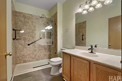 2947 Falling Waters Drive, Lindenhurst, IL 60046 - Photo 19