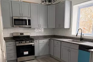 2101 Gunderson Ave, Berwyn, IL 60402 - Photo 3