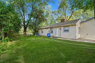 300 Meota St, Park Forest, IL 60466 - Photo 13