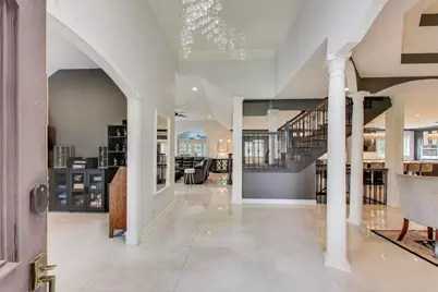 7215 Inverway Drive, Lakewood, IL 60014 - Photo 3