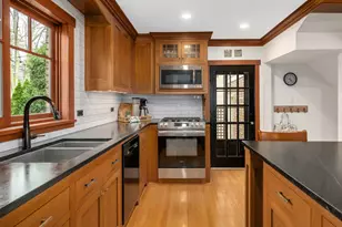 524 S Stone Ave, La Grange, IL 60525 - Photo 13