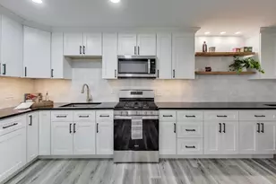 110 S Evergreen Ave, Arlington Heights, IL 60005 - Photo 9