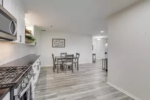 110 S Evergreen Ave, Arlington Heights, IL 60005 - Photo 11