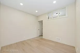 3515 Kings Lair Dr, Spring Grove, IL 60081 - Photo 9