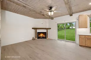 3515 Kings Lair Dr, Spring Grove, IL 60081 - Photo 7