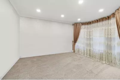 [Address not provided], Elgin, IL 60124 - Photo 47