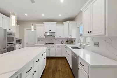 [Address not provided], Elgin, IL 60124 - Photo 7