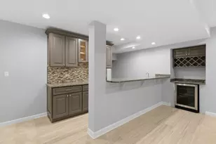 [Address not provided], Elgin, IL 60124 - Photo 41