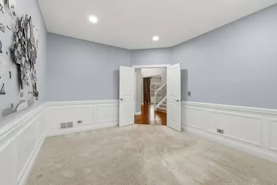 [Address not provided], Elgin, IL 60124 - Photo 21