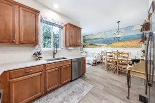 15743 Cove Cir, Plainfield, IL 60544 - Photo 9