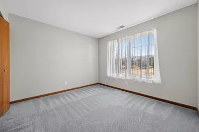 215 Alexandra Court, North Aurora, IL 60542 - Photo 25