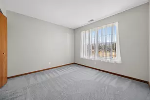 215 Alexandra Ct, North Aurora, IL 60542 - Photo 25