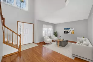 215 Alexandra Ct, North Aurora, IL 60542 - Photo 5