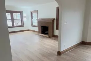 609 S 5th Ave, Saint Charles, IL 60174 - Photo 3