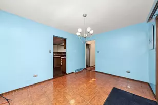 943 E 164th Ct, South Holland, IL 60473 - Photo 11