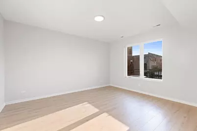 4539 S Evans Avenue #2, Chicago, IL 60653 - Photo 7