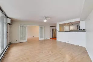 300 N State St, Chicago, IL 60654 - Photo 9