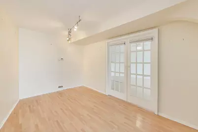 300 N State Street #2305, Chicago, IL 60654 - Photo 17