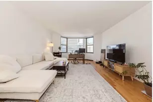 [Address not provided], Chicago, IL 60611 - Photo 5