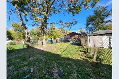 10623 S Perry Avenue, Chicago, IL 60628 - Photo 3