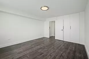 8801 W Golf Rd, Niles, IL 60714 - Photo 13