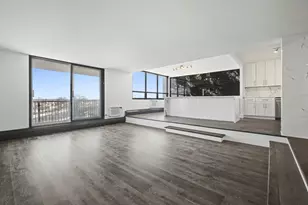 8801 W Golf Rd, Niles, IL 60714 - Photo 3