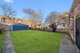 736 E 88th St, Chicago, IL 60619 - Photo 17