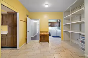 123 Crescent Ln, Cabery, IL 60919 - Photo 13