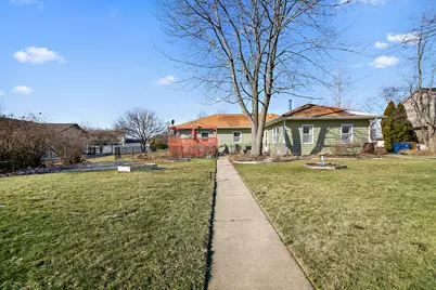 123 Crescent Lane, Cabery, IL 60919 - Photo 1