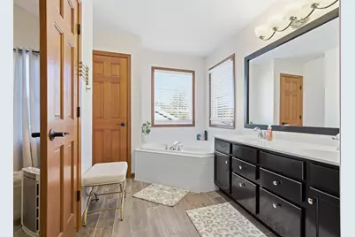 1504 Estate Drive, Normal, IL 61761 - Photo 19