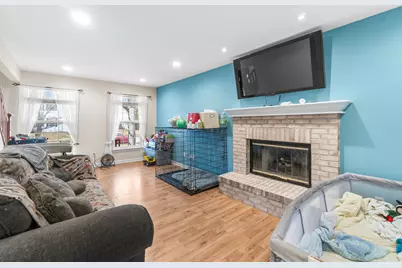 1411 Chestnut Lane, Yorkville, IL 60560 - Photo 9