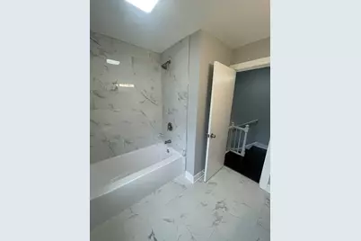 8023 S Yates Boulevard, Chicago, IL 60617 - Photo 21