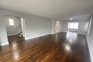 8023 S Yates Blvd, Chicago, IL 60617 - Photo 5