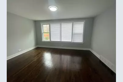 8023 S Yates Boulevard, Chicago, IL 60617 - Photo 7