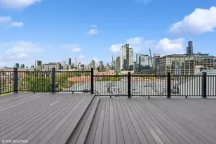 401 N Aberdeen St, Chicago, IL 60642 - Photo 35