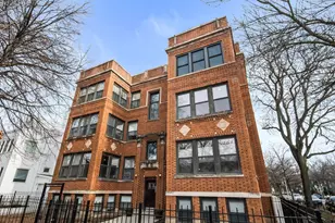 6701 N Bosworth Ave, Chicago, IL 60626 - Photo 1