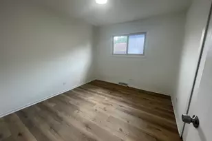 2220 W 158th St, Markham, IL 60428 - Photo 15