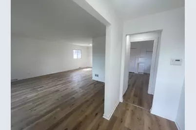 2220 W 158th Street, Markham, IL 60428 - Photo 3