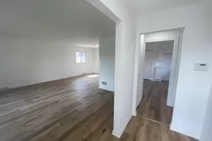 2220 W 158th St, Markham, IL 60428 - Photo 3